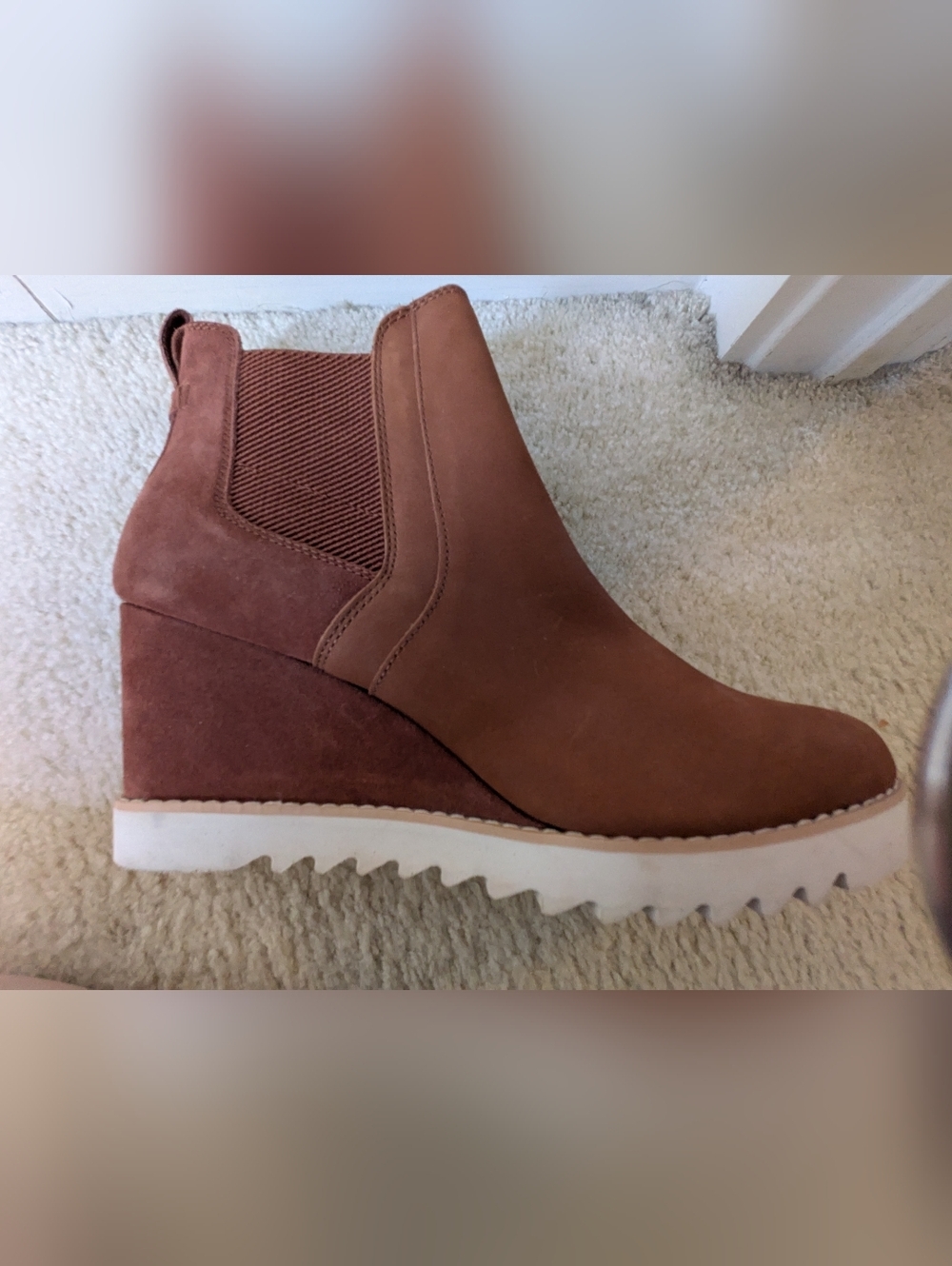 Toms Maggie Leather Lug Boots 10w NWOT - Picture 5 of 11